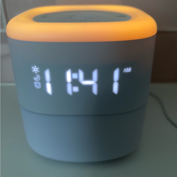 Frida Baby 3-in-1 Sound Machine + When-to-Wake Clock + Nightlight New condition - Picture 2 of 8